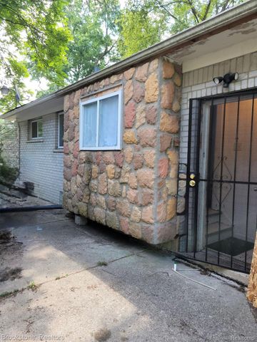 18458 Heyden Street, Detroit, MI 48219