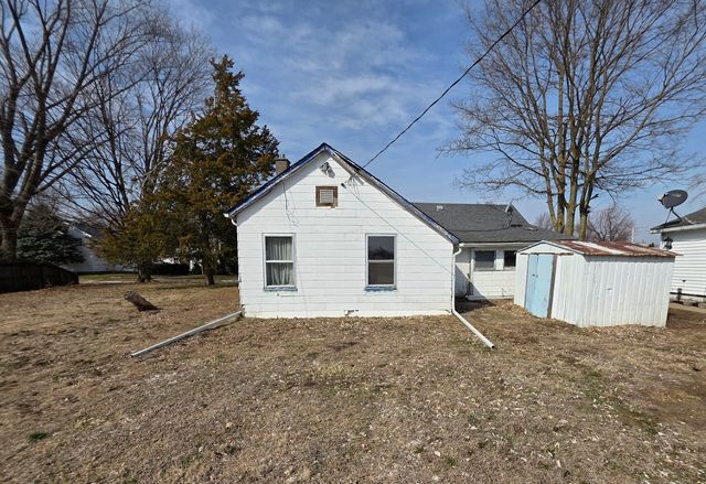 2313 N 7th Street, Clinton, IA 52732