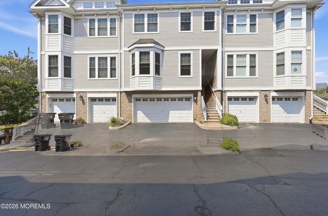 794 Port Monmouth Road, Port Monmouth, NJ 07758