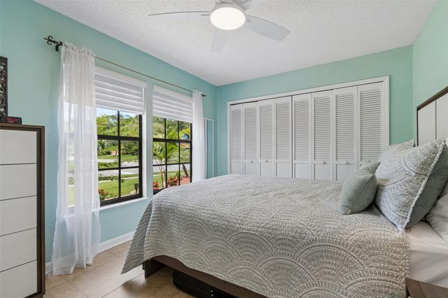 650 SWEETBRIAR DRIVE, Oldsmar, FL 34677