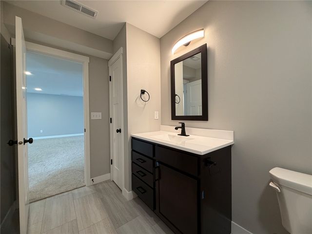 57 Kinsey Street, North Liberty, IA 52317