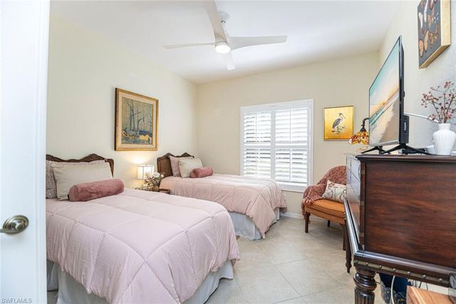 823 Tanbark DR # 101, Naples, FL 34108