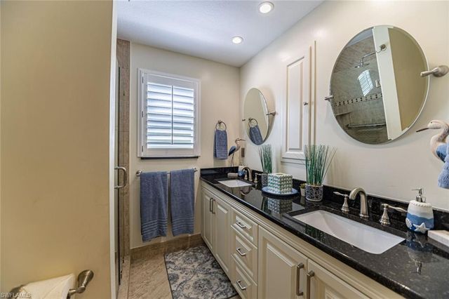 823 Tanbark DR # 101, Naples, FL 34108