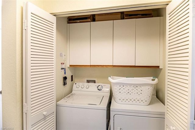 823 Tanbark DR # 101, Naples, FL 34108