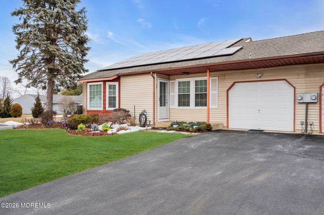 7 Amherst Road A, Whiting, NJ 08759