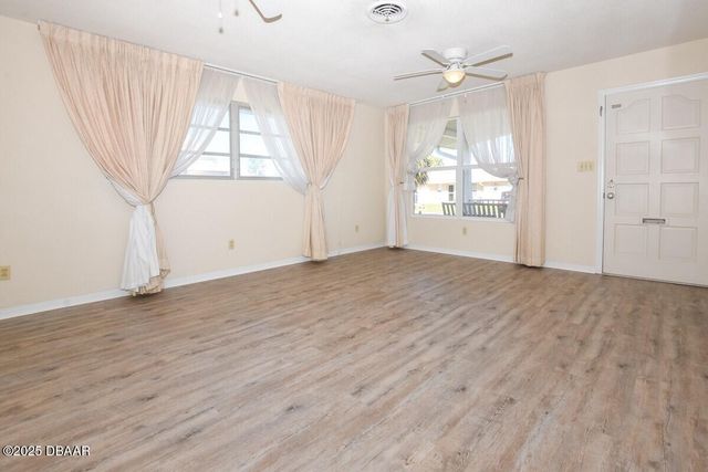 126 Lindley Road, Daytona Beach, FL 32118
