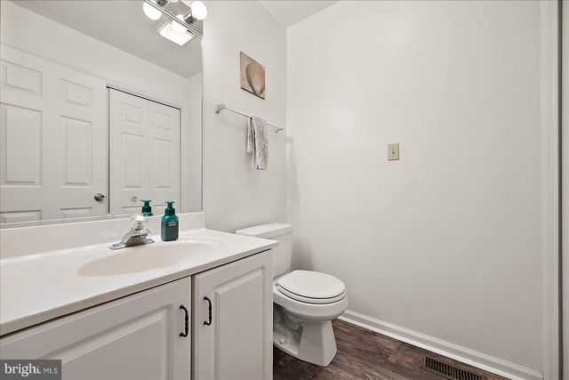 369 OCEAN PKWY, Ocean Pines, MD 21811
