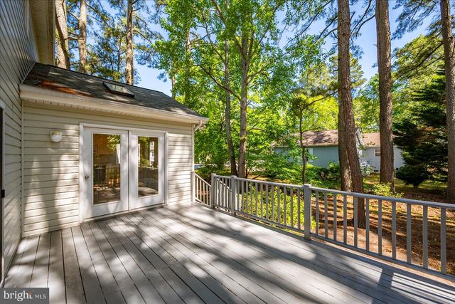 369 OCEAN PKWY, Ocean Pines, MD 21811
