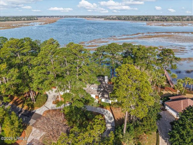 24 Tabby Point Lane, Okatie, SC 29909