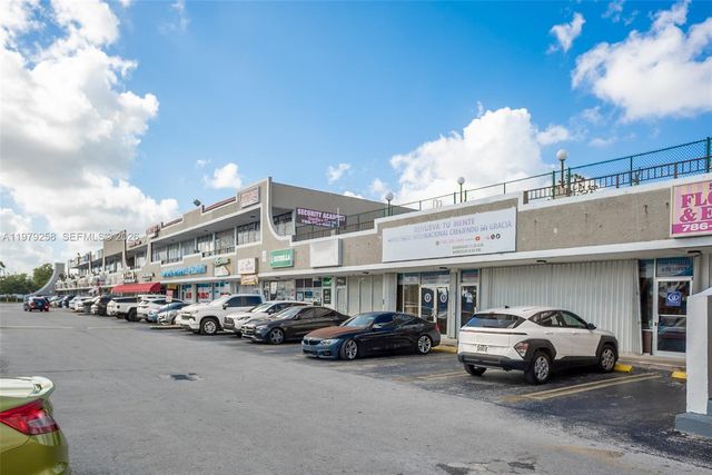 7159 Sw 8 Street, Miami, FL 33144
