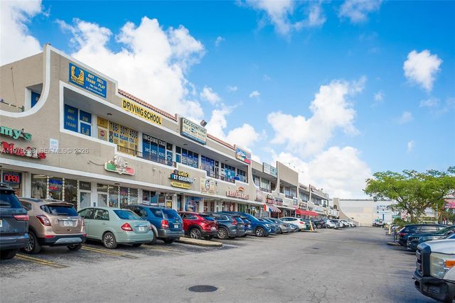 7159 Sw 8 Street, Miami, FL 33144