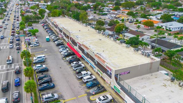 7159 Sw 8 Street, Miami, FL 33144