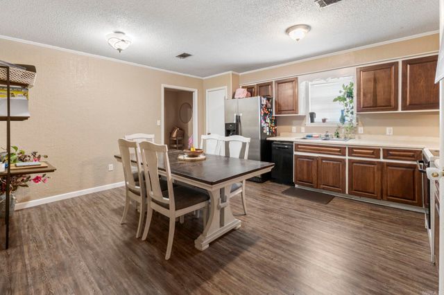 712 Upchurch Street, Bald Knob, AR 72010