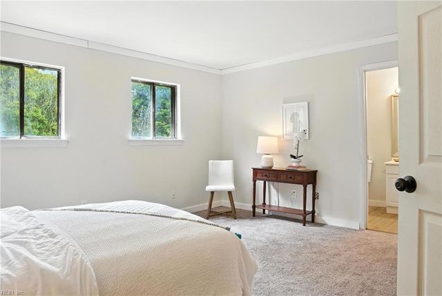 121 Windsor Pines Way Apt J, Newport News, VA 23608