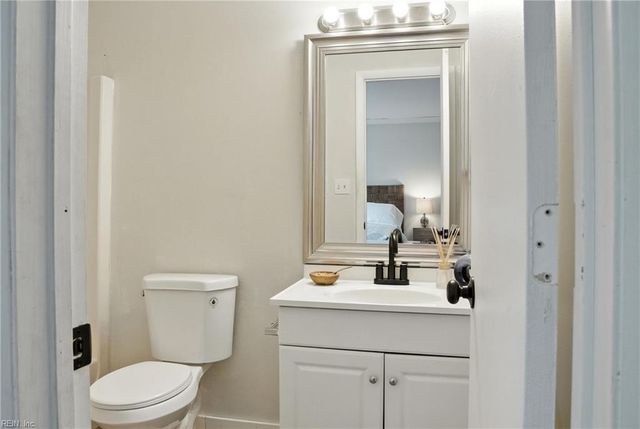 121 Windsor Pines Way Apt J, Newport News, VA 23608