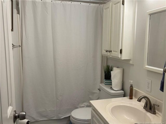 2508 N Roberts Avenue N, Lumberton, NC 28358