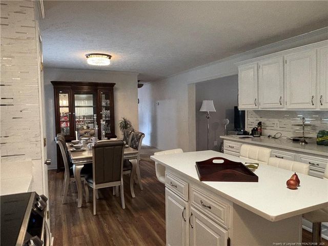2508 N Roberts Avenue N, Lumberton, NC 28358