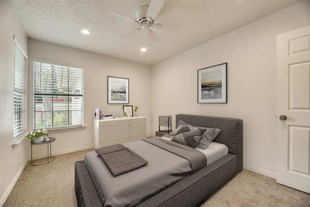 2110 Mistletoe Avenue, Fort Worth, TX 76110