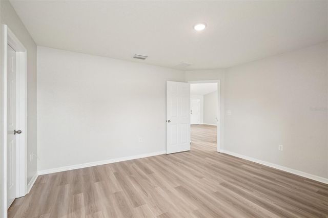 1 OAK CIRCLE COURSE, Ocala, FL 34472