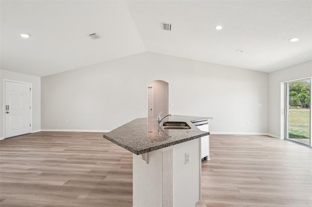 1 OAK CIRCLE COURSE, Ocala, FL 34472