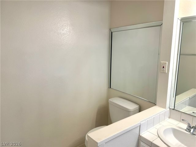 5064 Jeffreys Street 201, Las Vegas, NV 89119
