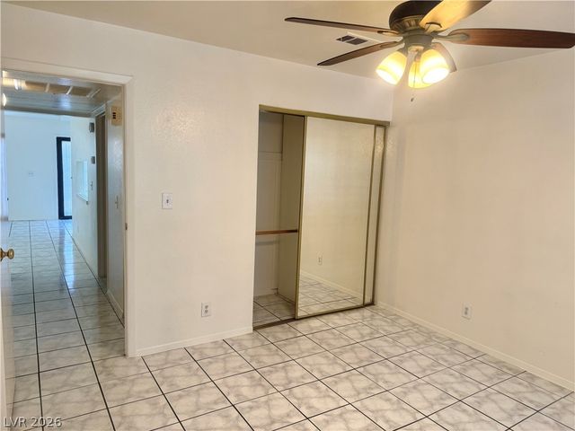 5064 Jeffreys Street 201, Las Vegas, NV 89119