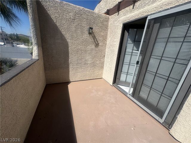5064 Jeffreys Street 201, Las Vegas, NV 89119