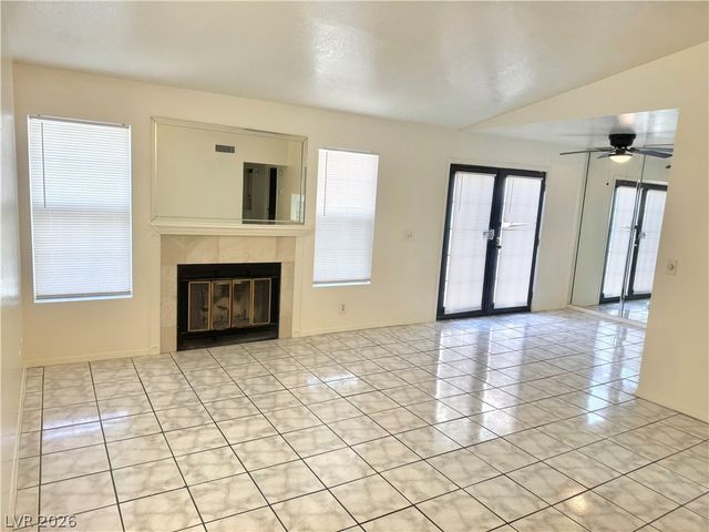 5064 Jeffreys Street 201, Las Vegas, NV 89119