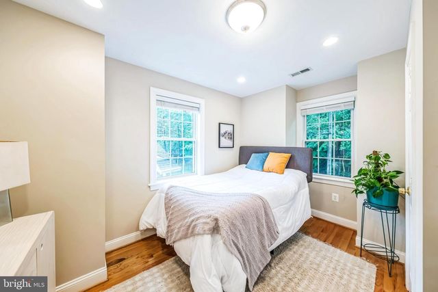 3826 CARPENTER ST SE, Washington, DC 20020