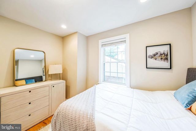 3826 CARPENTER ST SE, Washington, DC 20020