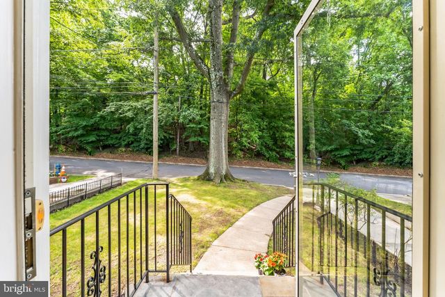 3826 CARPENTER ST SE, Washington, DC 20020