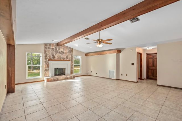 2902 MARION COUNTY ROAD, Weirsdale, FL 32195