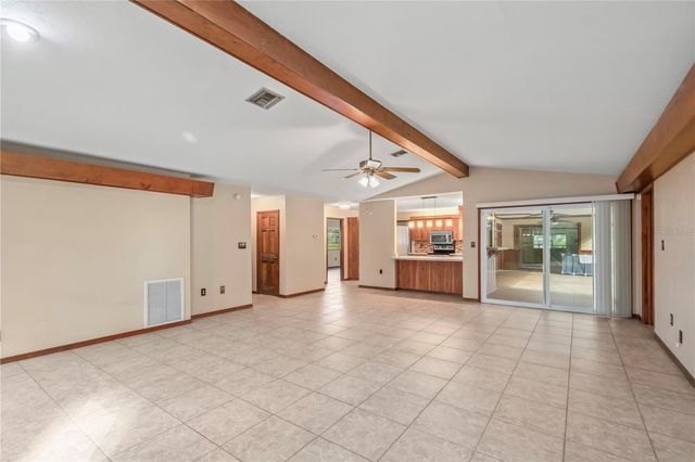 2902 MARION COUNTY ROAD, Weirsdale, FL 32195