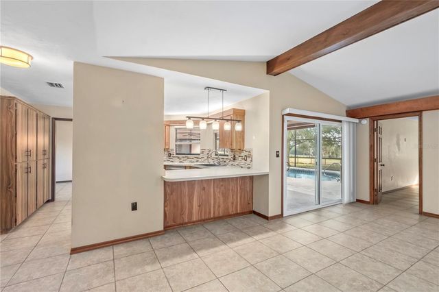 2902 MARION COUNTY ROAD, Weirsdale, FL 32195