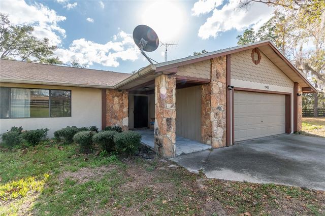 2902 MARION COUNTY ROAD, Weirsdale, FL 32195