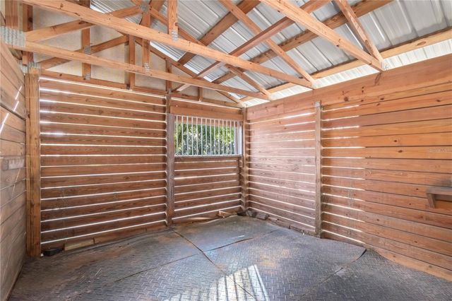 2902 MARION COUNTY ROAD, Weirsdale, FL 32195