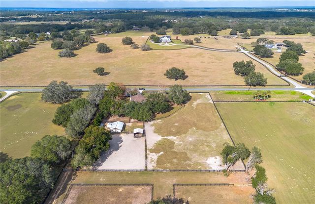 2902 MARION COUNTY ROAD, Weirsdale, FL 32195