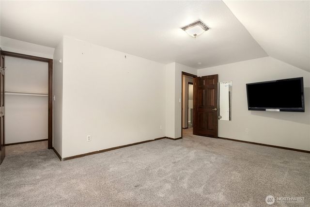 9902 274th Street E, Graham, WA 98338
