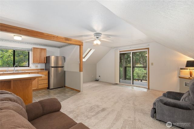 9902 274th Street E, Graham, WA 98338