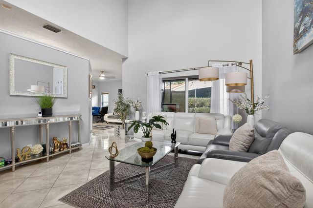 3847 NW 62nd Street, Coconut Creek, FL 33073