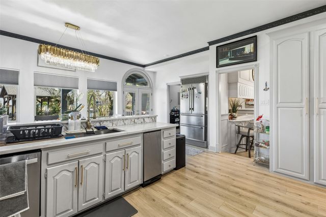 3706 Castle Drive, Rowlett, TX 75089