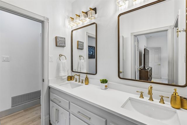 3706 Castle Drive, Rowlett, TX 75089