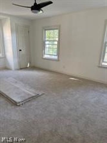 2448 Charney Road, University Heights, OH 44118