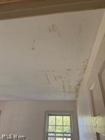 2448 Charney Road, University Heights, OH 44118