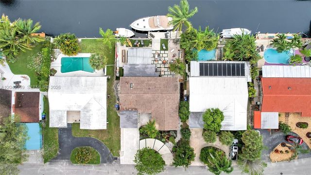 1521 SW 5th Court B, Fort Lauderdale, FL 33312