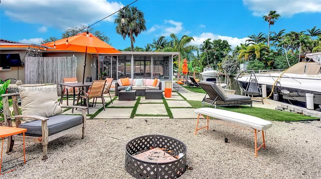 1521 SW 5th Court B, Fort Lauderdale, FL 33312