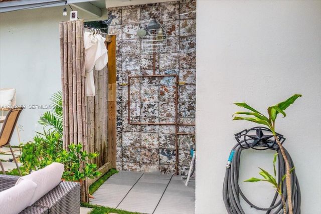 1521 SW 5th Court B, Fort Lauderdale, FL 33312