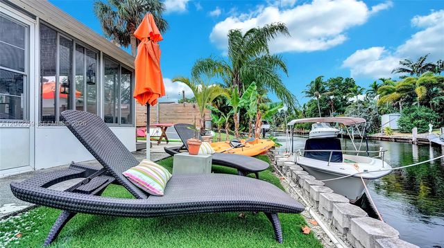 1521 SW 5th Court B, Fort Lauderdale, FL 33312