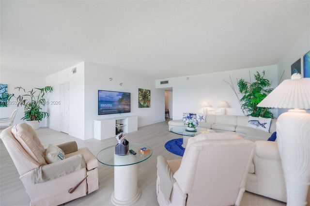 4900 N Ocean Blvd 1619, Lauderdale By The Sea, FL 33308