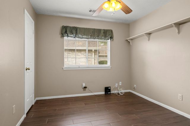 11307 Travelers Way Circle, Houston, TX 77065